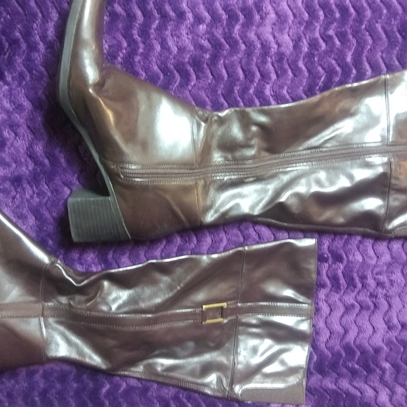 Easy Street High Heel Boots - Picture 4 of 8